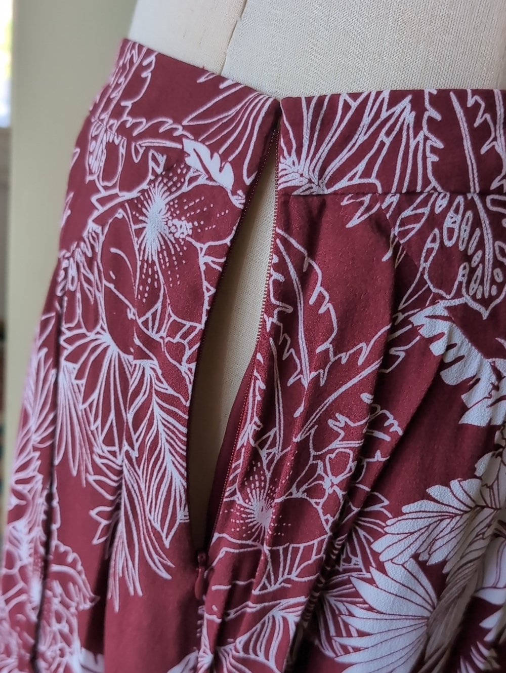 Hawaiian Skirt - Picture 14 of 14